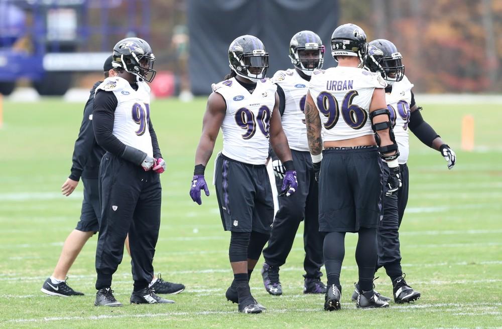 GVL/Kevin Sielaff - Za'Darius Smith (90) and company take a breather in between drills during a Baltimore Ravens practice on Thursday, Nov. 3, 2016 in Baltimore, Maryland. 