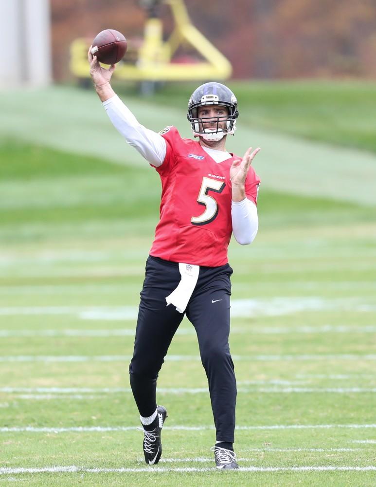 GVL/Kevin Sielaff - Joe Flacco (5) sends a pass down field during a Baltimore Ravens practice on Thursday, Nov. 3, 2016 in Baltimore, Maryland. 