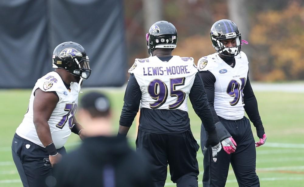 GVL/Kevin Sielaff - Matt Judon (91) warms up before a Baltimore Ravens practice on Thursday, Nov. 3, 2016 in Baltimore, Maryland. 