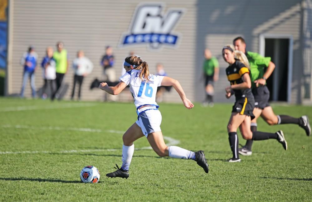 GVL / Emily Frye 
Dani Johnson during the GLIAC Conference Championship on Sunday Nov. 6, 2016.