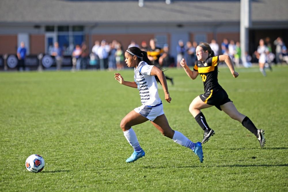 GVL / Emily Frye 
Jayma Martin during the GLIAC Conference Championship against the Michigan Tech Huskies on Sunday Nov. 6, 2016.