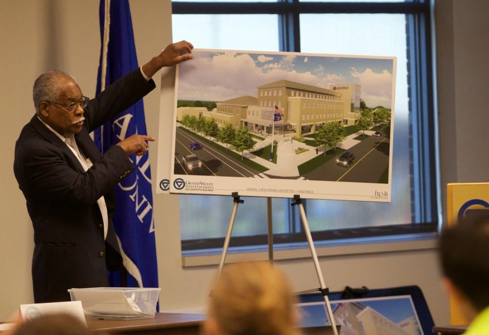 GVL/Mackenzie Bush - Associate Vice President for Facilities Planning, James Moyer, presents on GVSU’s current building projects at the Student Senate meeting Thursday, Nov. 10, 2016.