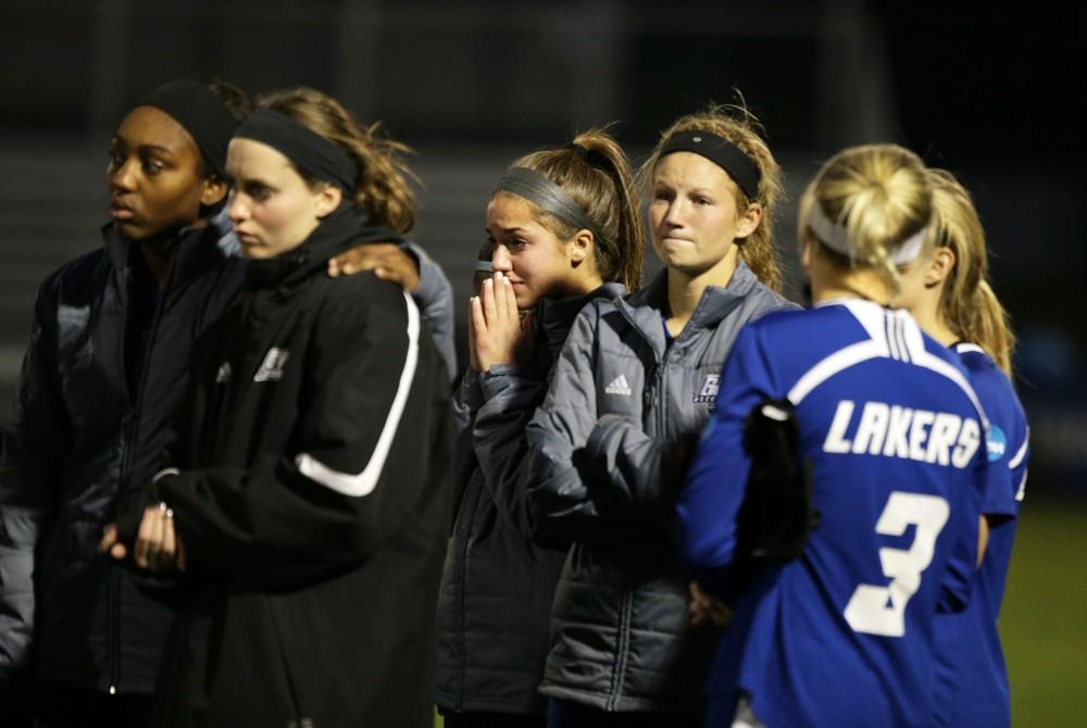 GVL / Emily Frye
The Lakers after the final game on Saturday Dec. 3, 2016.