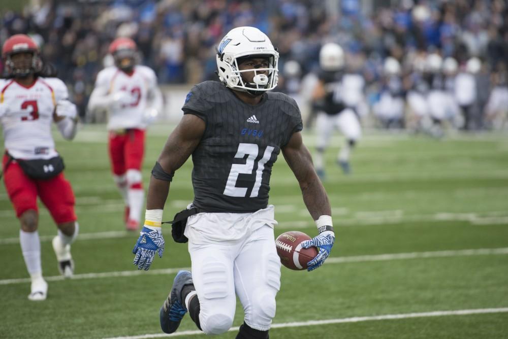 GVL / Luke Holmes - Marty Carter (21) runs in the touchdown with ease. GVSU lost to Ferris State in Lubbers Stadium on Saturday, Dec. 3, 2016.