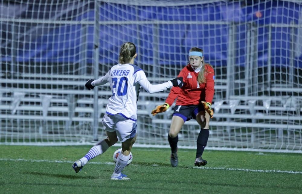 GVL / Emily Frye
Gabriella Mencotti during the semi final round on Thursday Dec. 1, 2016. 