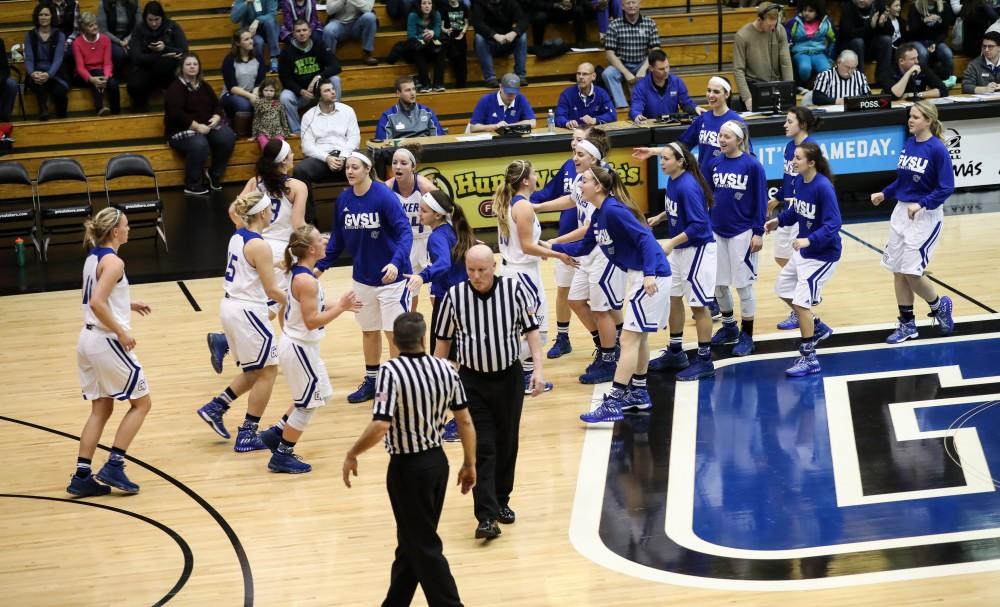 GVL/Kevin Sielaff - Taylor Lutz (10) sinks a lay-up at the buzzer as the first period comes to a close during the game inside the Fieldhouse Arena as Grand Valley squares off against SVSU on Saturday, Jan. 21, 2017. The Lakers took the victory with a final score of 63-57.