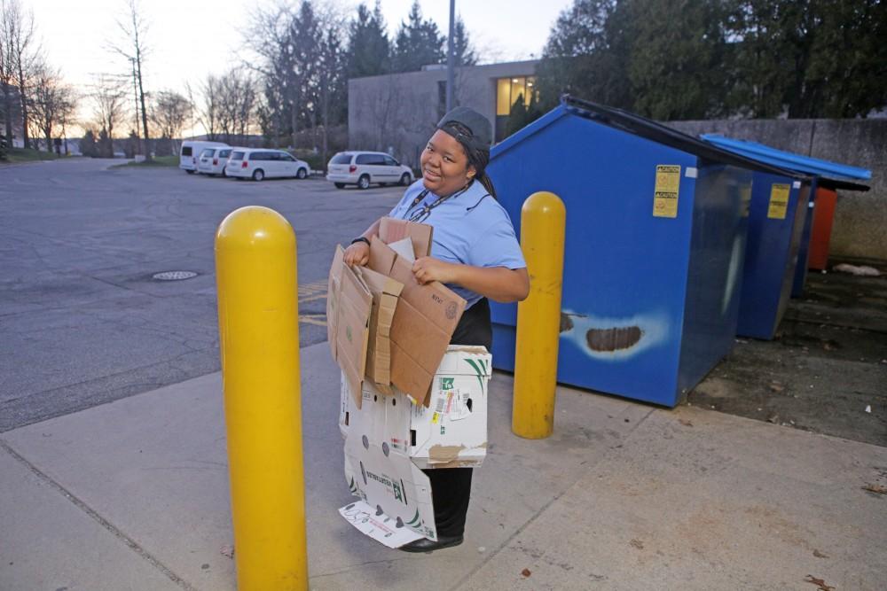 GVL / Emily Frye      
Colette McCalvin patiently waits for her campus dining shift to end on Monday March 27, 2017.