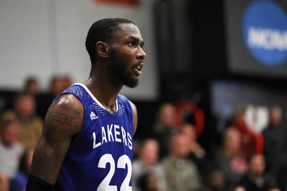 GVL/Kevin Sielaff - Juwan Starks (22) looks toward the top of the arc during a play at the game versus Findlay at the University of Findlay on Tuesday, Feb. 28, 2017.