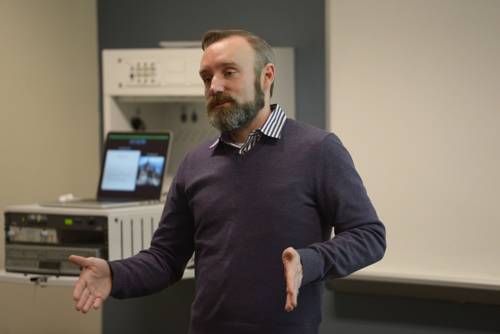 GVL / Luke Holmes - Dr. John speaks holds his Transformation Tuesdays lecture in Kirkhof on Tuesday, Feb. 28, 2016.