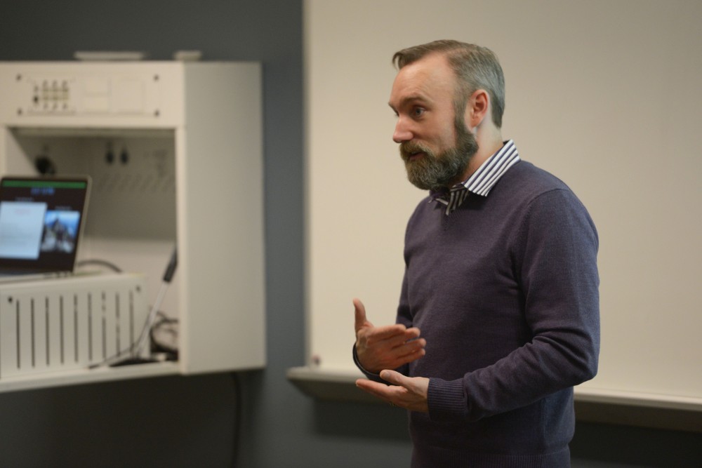 GVL / Luke Holmes - Dr. John speaks holds his Transformation Tuesdays lecture in Kirkhof on Tuesday, Feb. 28, 2016.