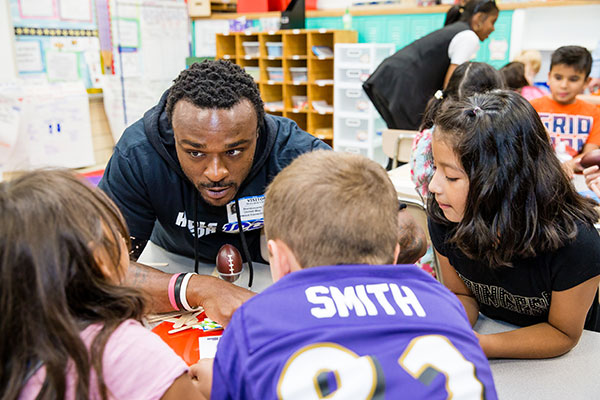 Laker for a Lifetime: GVSU Football legend Brandon Carr talks Walter Payton Man of the Year nomination, Lit Buddies Boxes, lessons learned from Allendale