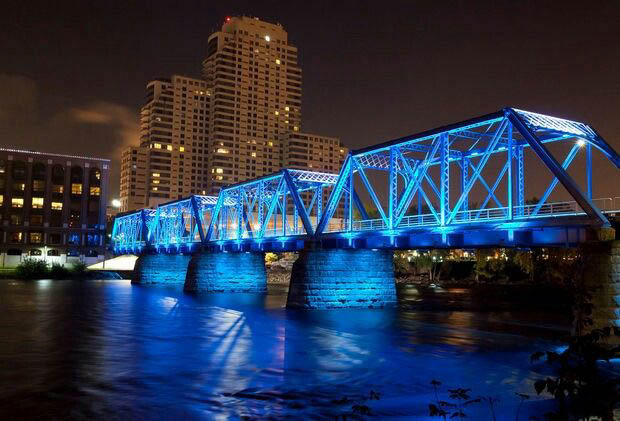 Blue Bridge Downtown GR After Dark // Courtesy to Pinterest