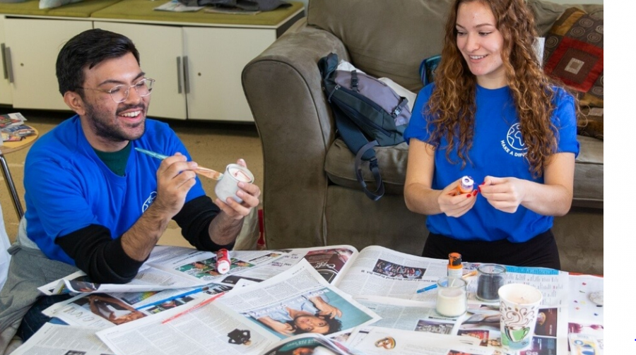 The Community Service Learning Center has gotten creative in finding ways for Grand Valley students to give back to their community. (Courtesy / CSLC)