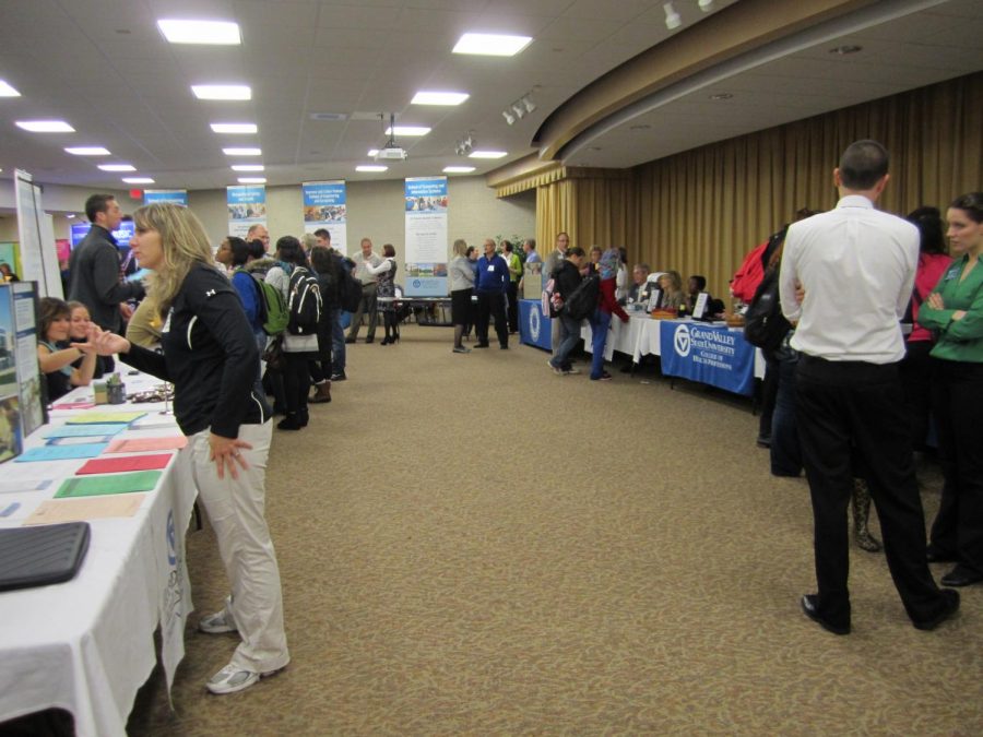 In previous years, fair attendees wandered from booth to booth; this year, they signed up in advance for a series of meetings in their areas of interest. (Courtesy/ CLAS Academic Advising Center)