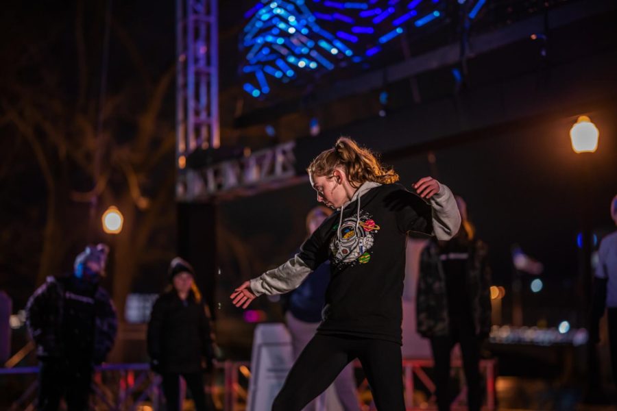 College dance crew performs at Starry Night exhibit, World of Winter Festival