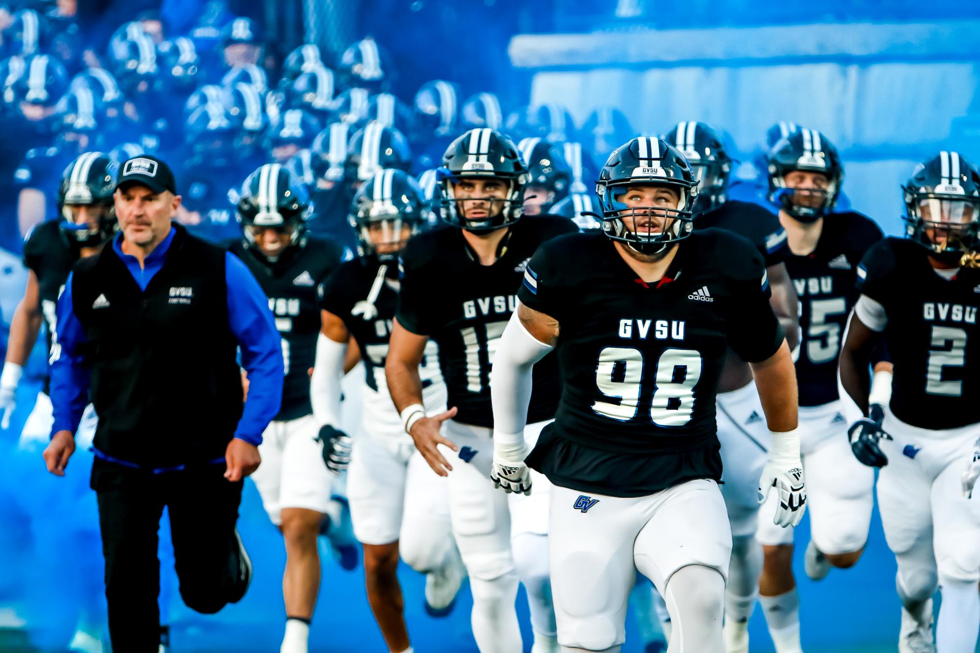 GVSU Football on X: Another anchor on the offensive line, All